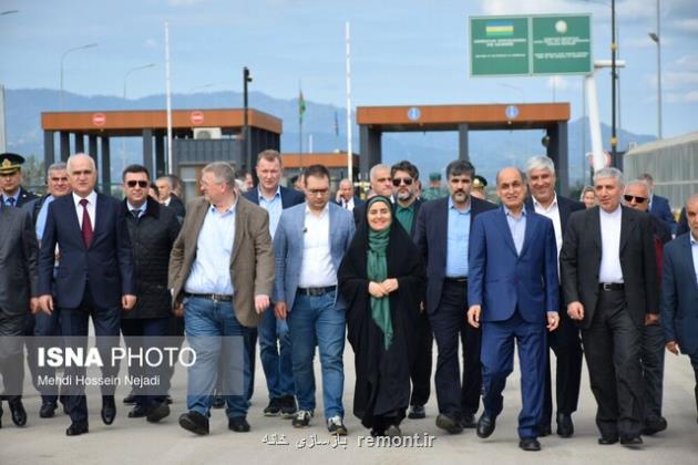 سفر زمینی وزیر راه ایران و معاون نخست وزیران روسیه و آذربایجان از باکو به آستارا