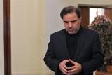تغییر آخوندی به نفع بازار مسكن می باشد، دولت در ساخت و ساز دخالت كند
