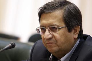 انتقاد همتی از عملكرد كند شركت های دولتی در ترخیص كالاهای اساسی