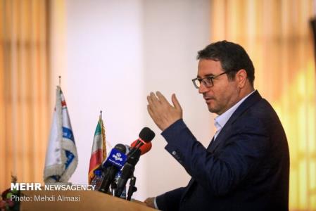 انتقاد وزیر صمت از واردات شبه رسمی كالا از برخی منافذ